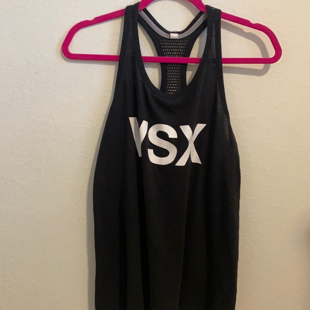 Workout top